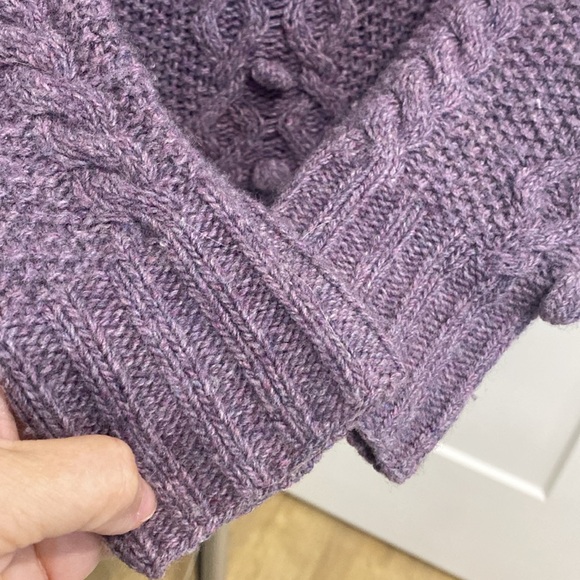 Ralph Lauren Blue Label, Hand Knit Wool / Cashmere Sweater |Size Small - Picture 6 of 11